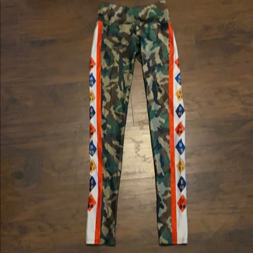 RARE GOLDSHEEP LEGGINGS XS